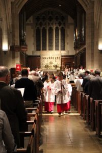 EVENSONGchoir-acolytes-procession-susan-install